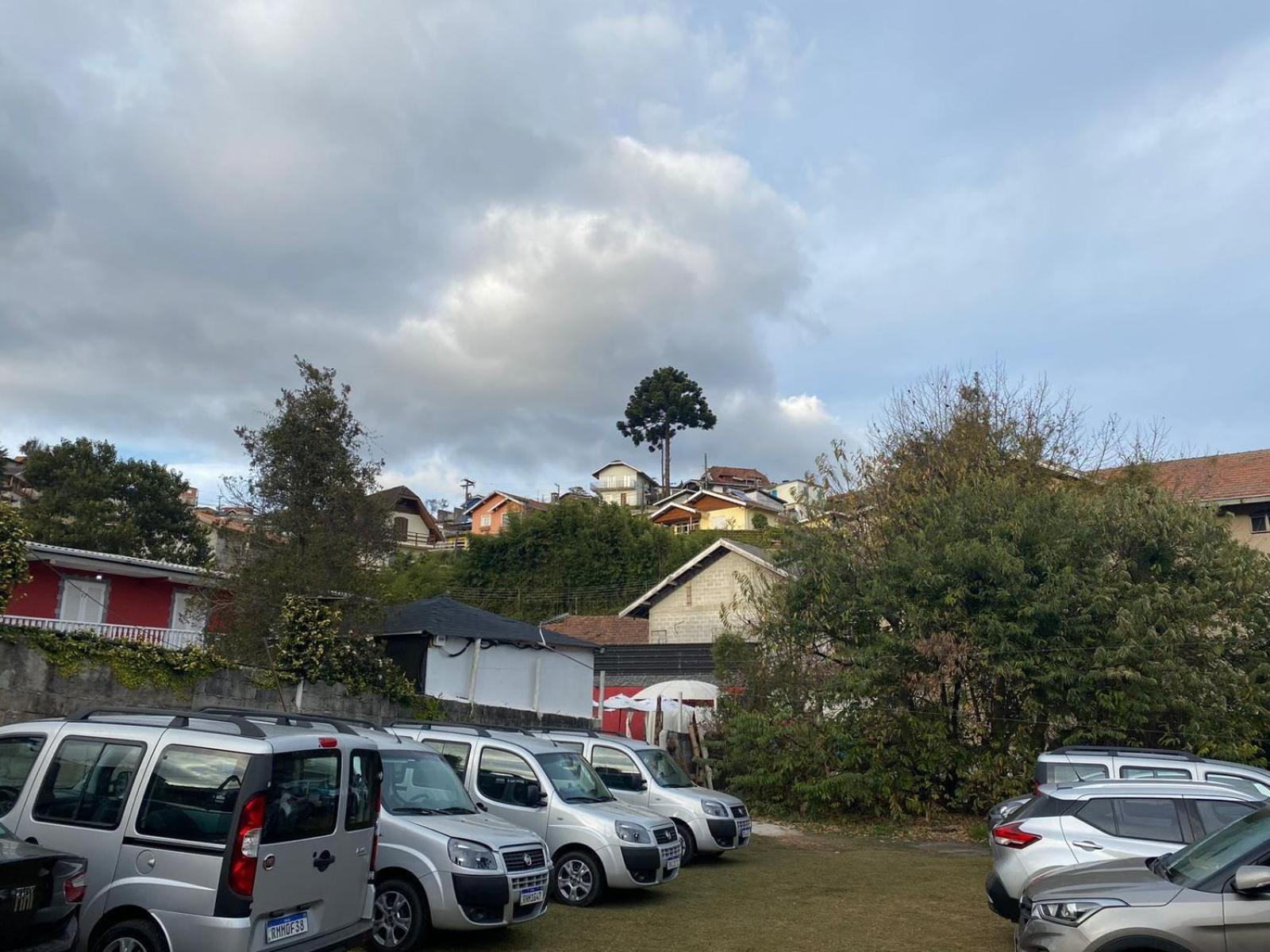 Pousada Vhl - Campos do Jordão Exteriör bild